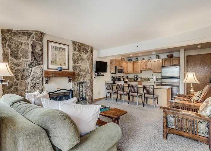 Laurelwood Condominiums 205
